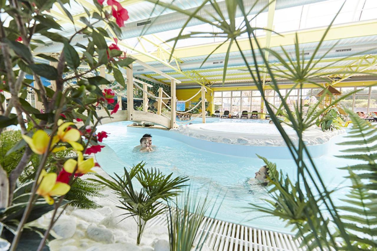 Camping Sunissim Le Bel Air 5 Stars By Locatour Hotel เลส์ซาบล์-โดล็อนน์ ภายนอก รูปภาพ